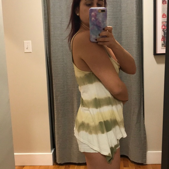 Top - Picture 3 of 4